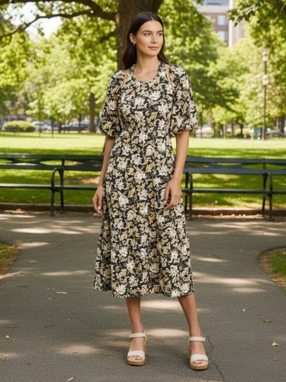 NWT Moon River Black Floral Print Puff Sleeve with Halter Midi Dress